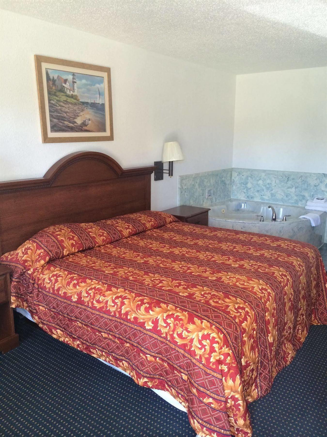 Broadway Inn Express Билокси Экстерьер фото