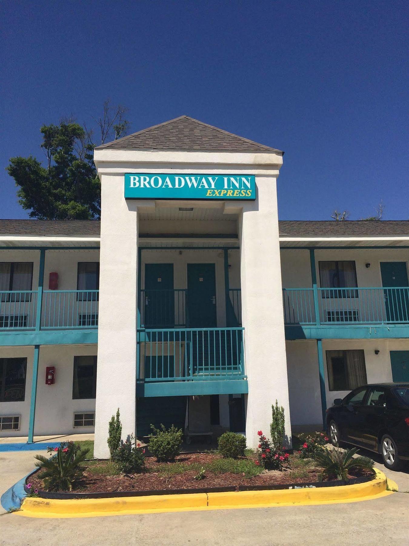 Broadway Inn Express Билокси Экстерьер фото